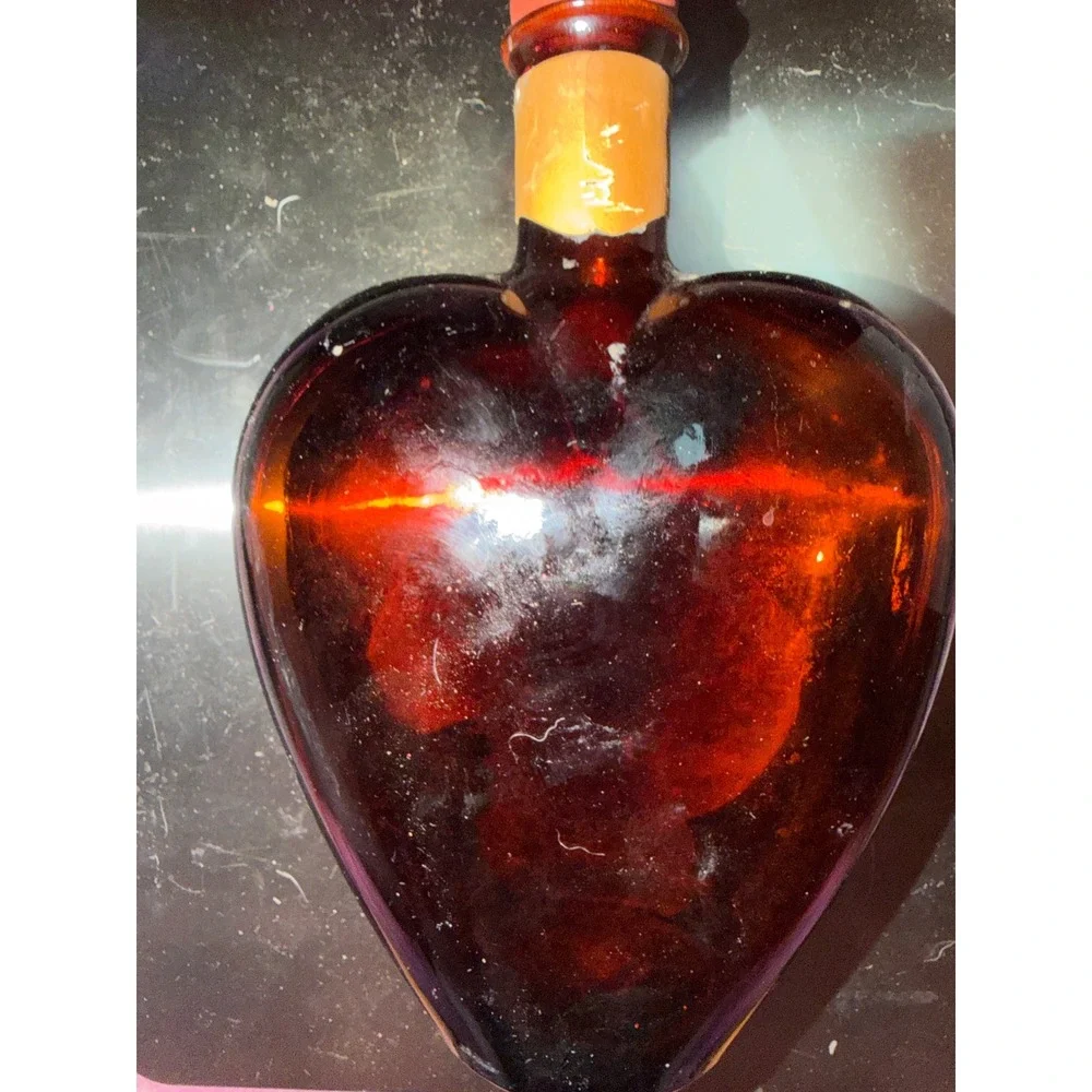 Vintage Paul Masson Heart Shaped Bottle Amber Glass Rare Tawny Port Cuvée 5017